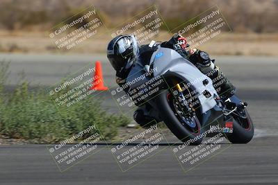 media/Sep-26-2022-Lets Ride (Mon) [[7c04669f78]]/B and C Groups/session 3 Skid Pad/